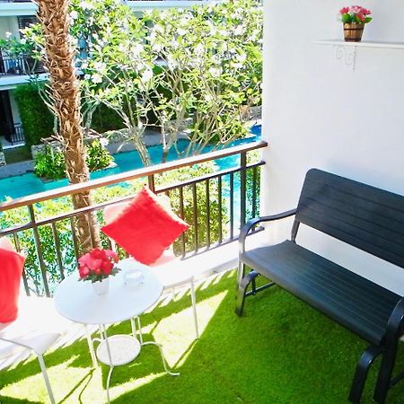 Title Rawai 2-Bedroom Apartment Pool View エクステリア 写真